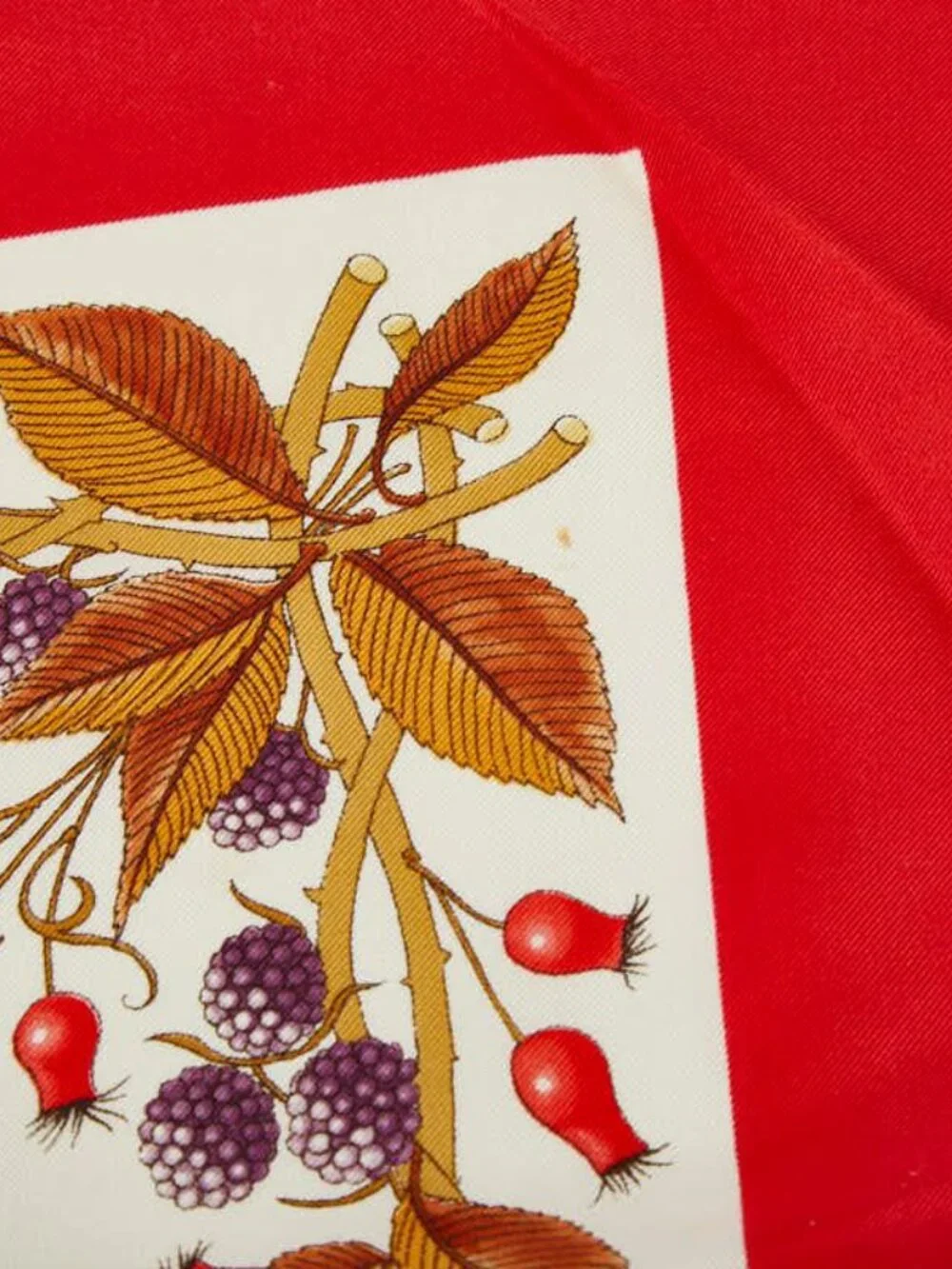 Gucci Vaccornero Botanical Red White Multicolor Silk - Picture 3 of 5